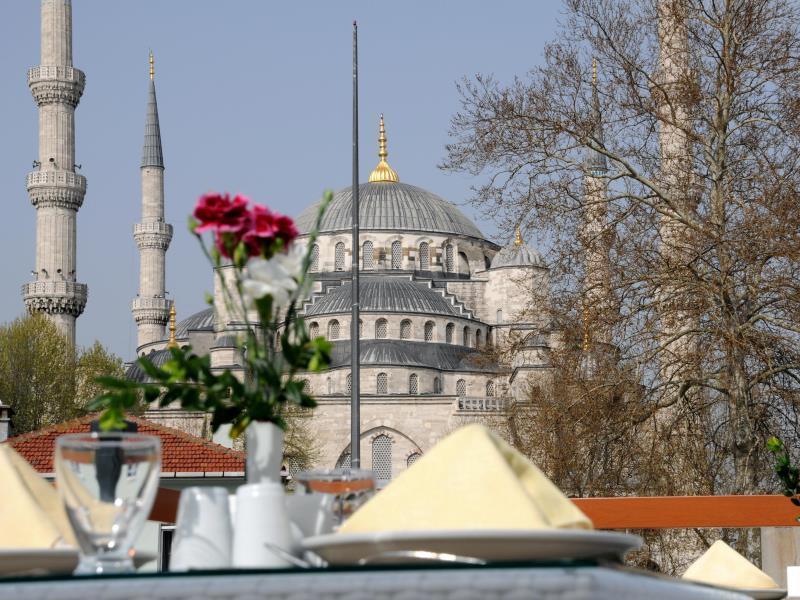 Sarnic Premier Hotel Istanbul Exteriör bild